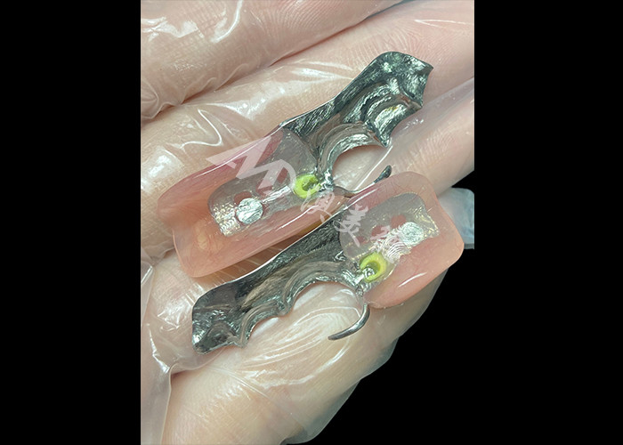 オーダーメイド 鋳造 部分 歯入れ 最適なフィットと機能のための精密金属枠